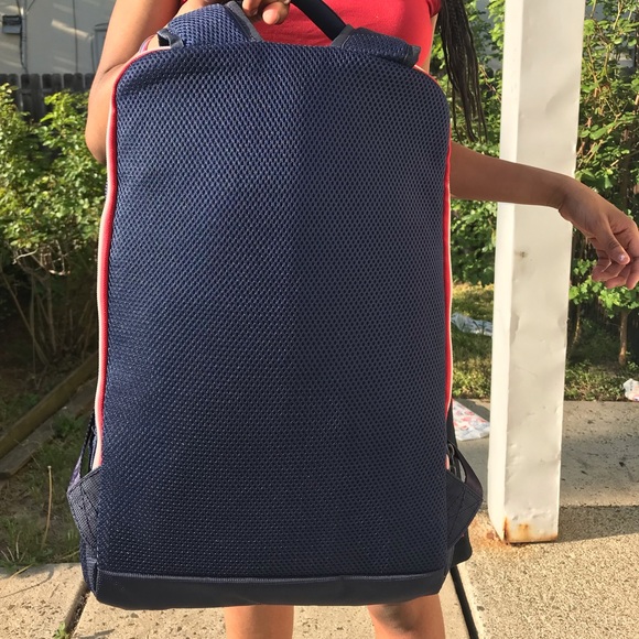 Tommy Hilfiger Backpack - Picture 6 of 8